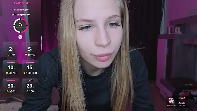 Elis Fox online show from 04-04-26, 11:06