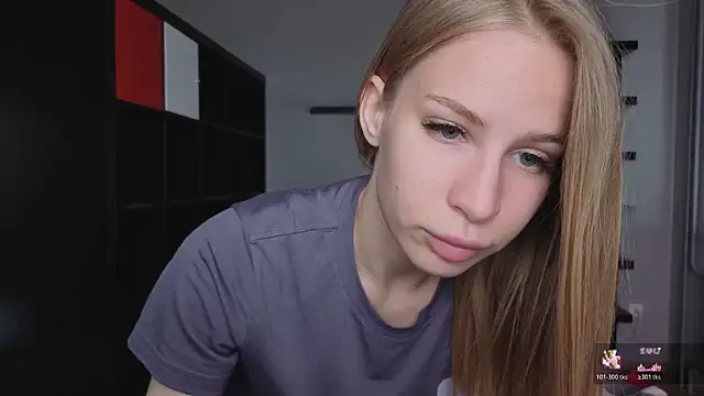 Elis Fox online show from 06-01-26, 08:03