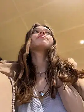 Snapshot of Times__Square chatting on 01-17-25, 04:06 Times Square online show from 01-17-25, 04:06