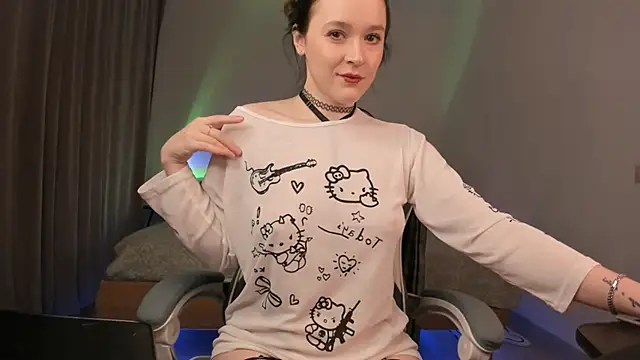 Snapshot of alisahug chatting on 02-26-26, 01:22 alisahug online show from 02-26-26, 01:22