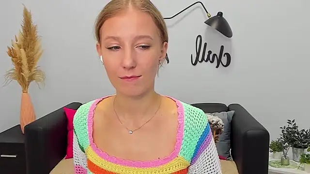 LolaWilsons online show from 11-03-25, 11:14