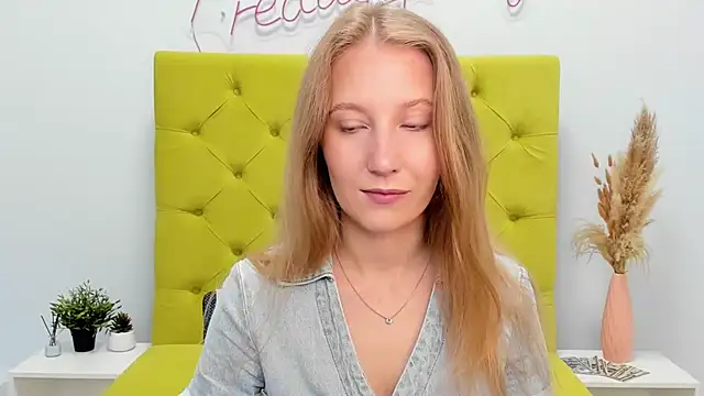 LolaWilsons online show from 05-16-26, 10:36
