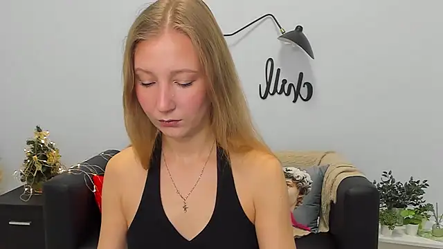 LolaWilsons online show from 01-06-26, 06:28