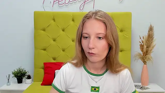 LolaWilsons online show from 05-19-26, 08:10