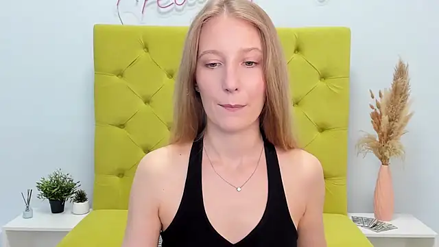 LolaWilsons online show from 05-22-26, 06:55