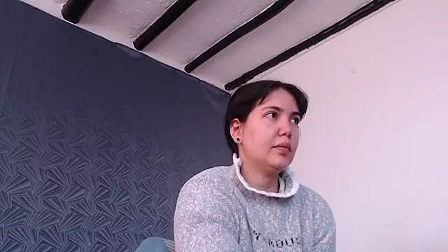 Snapshot of Freyja_eter chatting on 07-04-26, 01:15 Freyja eter online show from 07-04-26, 01:15