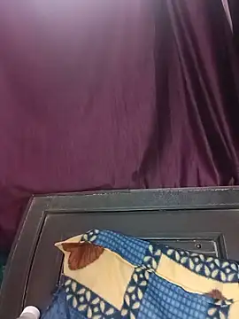 priyasexy1100 online show from 06-11-26, 03:31