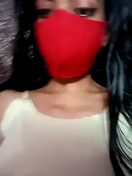 Snapshot of priyasexy1100 chatting on 01-15-26, 11:24 priyasexy1100 online show from 01-15-26, 11:24