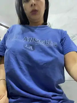 Snapshot of gabyaridi chatting on 01-17-26, 06:33 gabyaridi online show from 01-17-26, 06:33