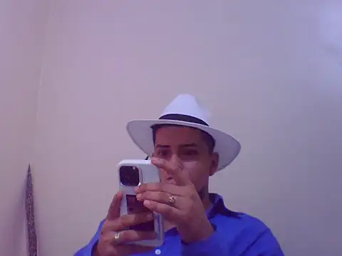 Malandralle online show from 12-05-25, 01:27