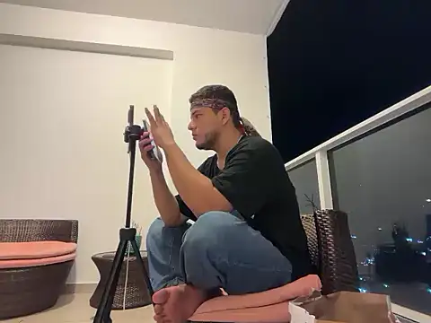 Malandralle online show from 02-06-26, 06:20