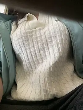 Tuongvy05 online show from 11-25-25, 07:30