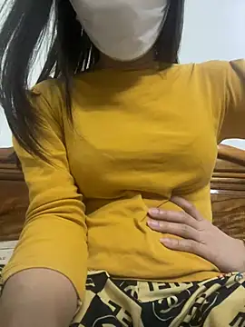 Snapshot of Tuongvy05 chatting on 02-26-25, 05:00 Tuongvy05 online show from 02-26-25, 05:00