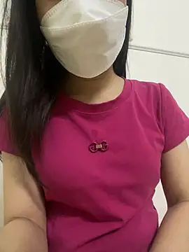 Snapshot of Tuongvy05 chatting on 03-03-25, 11:24 Tuongvy05 online show from 03-03-25, 11:24