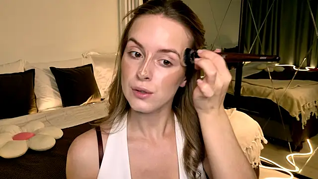 RozzitaBedberry online show from 03-24-26, 11:10