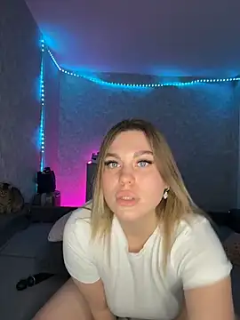 Evaaa Babiesss online show from 02-24-26, 05:03