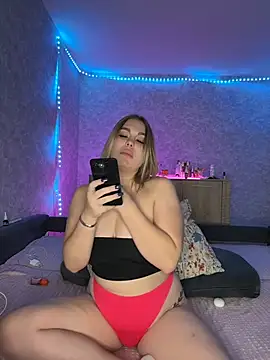 Evaaa Babiesss online show from 11-19-25, 06:08