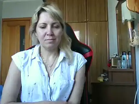 IrinaB1 online show from 03-21-25, 07:33