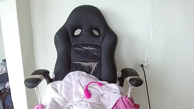 dayana fonseca online show from 12-14-24, 02:53