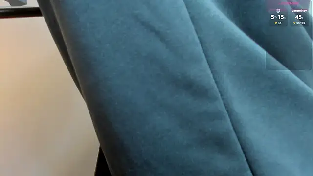 lizzy davis 1 online show from 11-16-25, 04:06