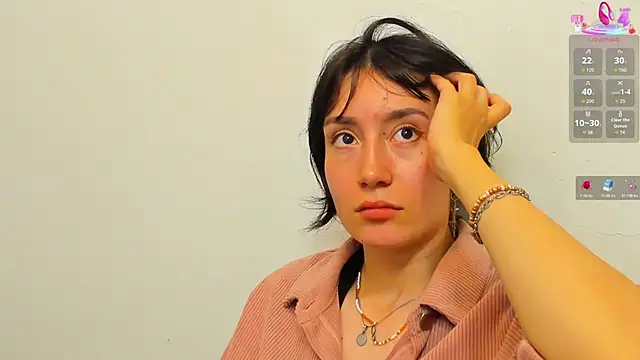 lizzy davis 1 online show from 05-30-26, 03:46