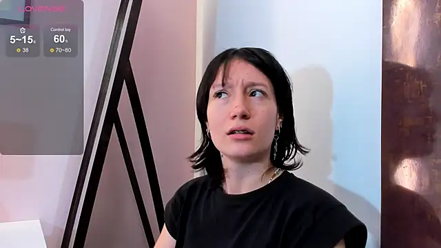 lizzy davis 1 online show from 12-19-25, 11:45