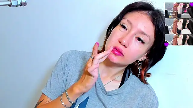 lizzy davis 1 online show from 02-09-26, 04:32