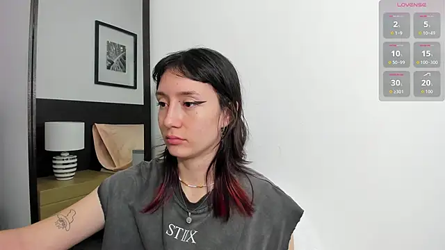 lizzy davis 1 online show from 11-22-25, 04:00