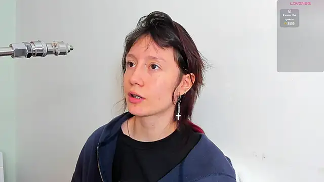 Snapshot of lizzy_davis_1 chatting on 10-17-25, 03:21 lizzy davis 1 online show from 10-17-25, 03:21