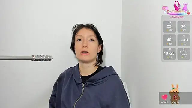 Snapshot of lizzy_davis_1 chatting on 04-12-26, 03:43 lizzy davis 1 online show from 04-12-26, 03:43