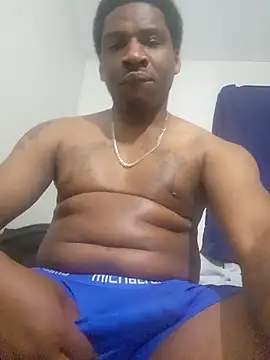 Snapshot of 007Giovani chatting on 03-01-26, 11:32 007Giovani online show from 03-01-26, 11:32