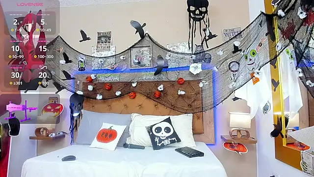 CristalLoren online show from 10-25-25, 06:30