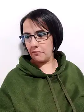 IsisBlake online show from 03-18-25, 03:23