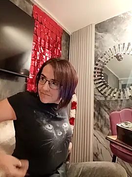 IsisBlake online show from 11-11-25, 05:41