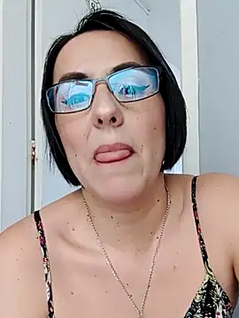 IsisBlake online show from 03-22-25, 07:09