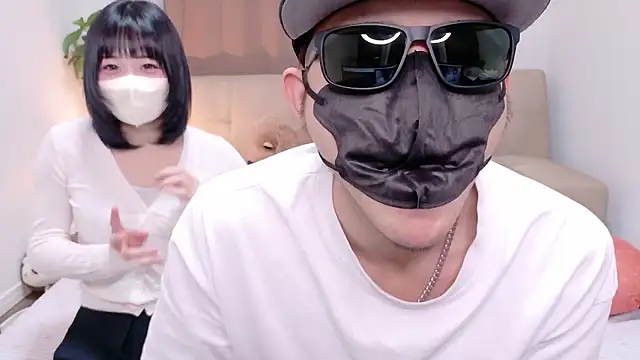 Mia--meow online show from 11-08-25, 04:16