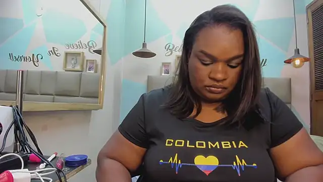 lilybaudyn  online show from 09-10-25, 12:31