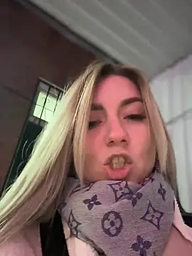 Crazy-Rosa online show from 01-30-25, 02:47