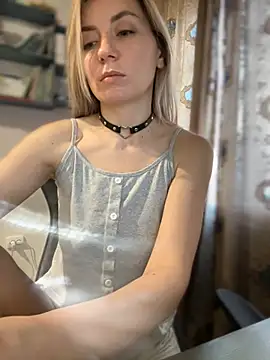 Crazy-Rosa online show from 02-15-25, 02:58