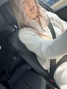 Crazy-Rosa online show from 03-17-26, 07:11