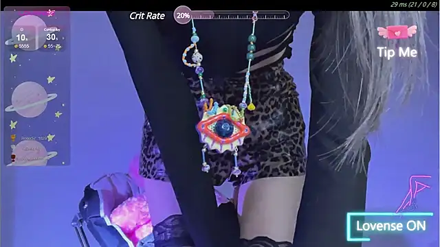 Snapshot of O0_0Q chatting on 12-12-24, 05:04 O0 0Q online show from 12-12-24, 05:04