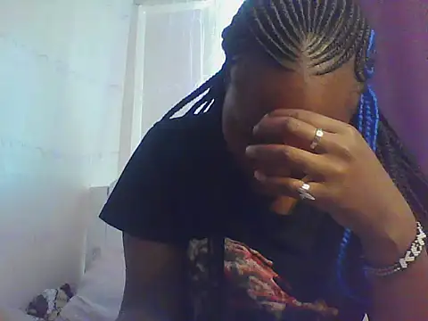 EBONYVANILLA02 online show from 10-12-25, 06:59