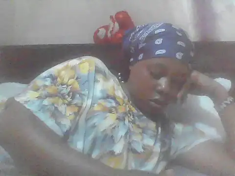 EBONYVANILLA02 online show from 05-15-26, 07:39