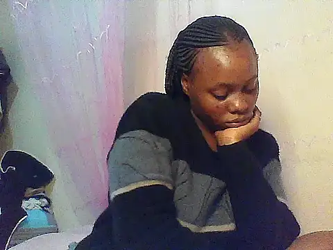 EBONYVANILLA02 online show from 10-18-25, 07:27