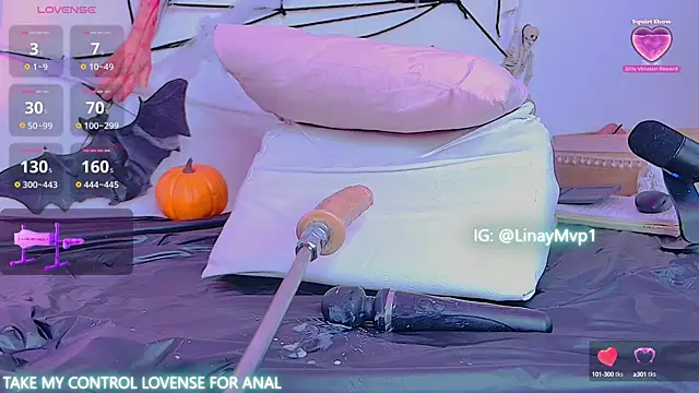 LinayAndValenMVP online show from 10-11-25, 01:06