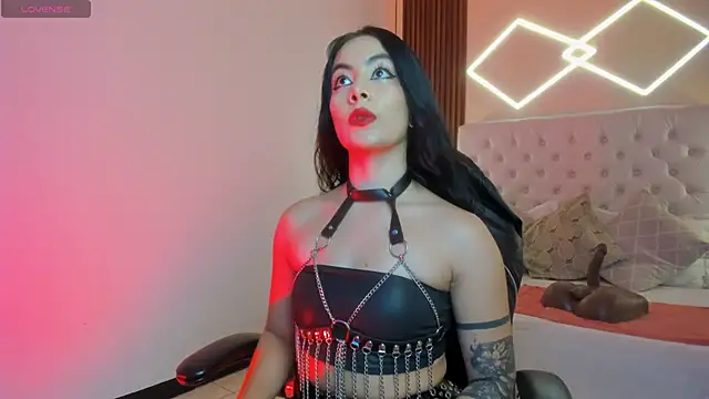 Samaanthaa  online show from 03-20-26, 01:39