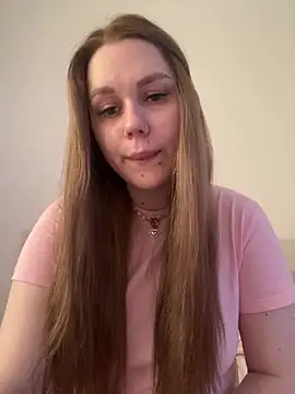 Snapshot of Marylallka5 chatting on 07-04-26, 10:43 Marylallka5 online show from 07-04-26, 10:43