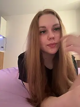 Snapshot of Marylallka5 chatting on 07-31-26, 10:03 Marylallka5 online show from 07-31-26, 10:03