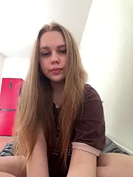 Marylallka5 online show from 04-06-26, 02:18