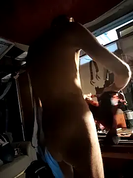 Gillygilly76 online show from 11-01-25, 10:14